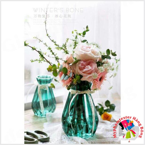 Lọ hoa thủy tinh khía thắt eo cỡ 20cm