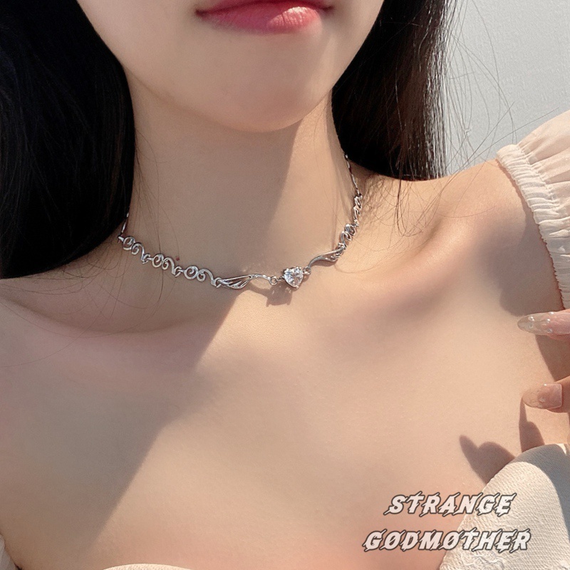 Vòng cổ Hình Đôi Cánh Thiên Thần Đính Đá Sang Trọng