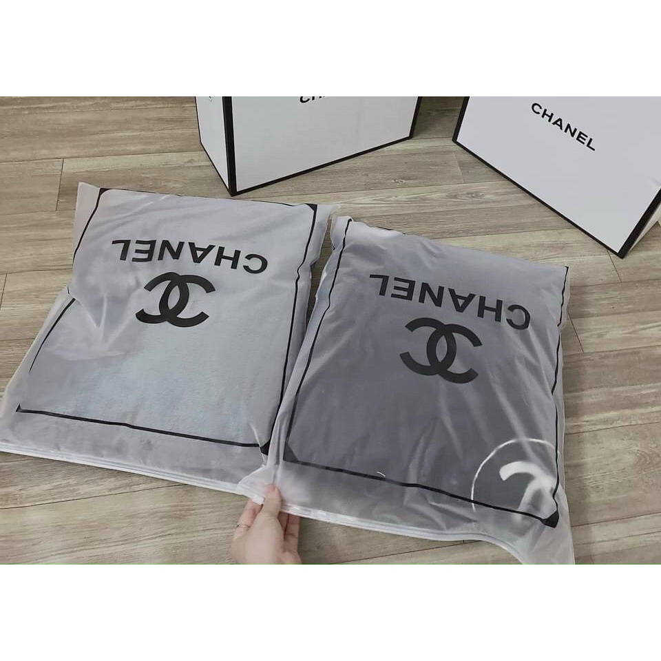 Chăn Quấn Tuyết Nhung Thương Hiệu- Chăn Điều Hòa Chăn Sofa Chăn Công Sở Đẳng Cấp -  Sakura JP Bedding Decor