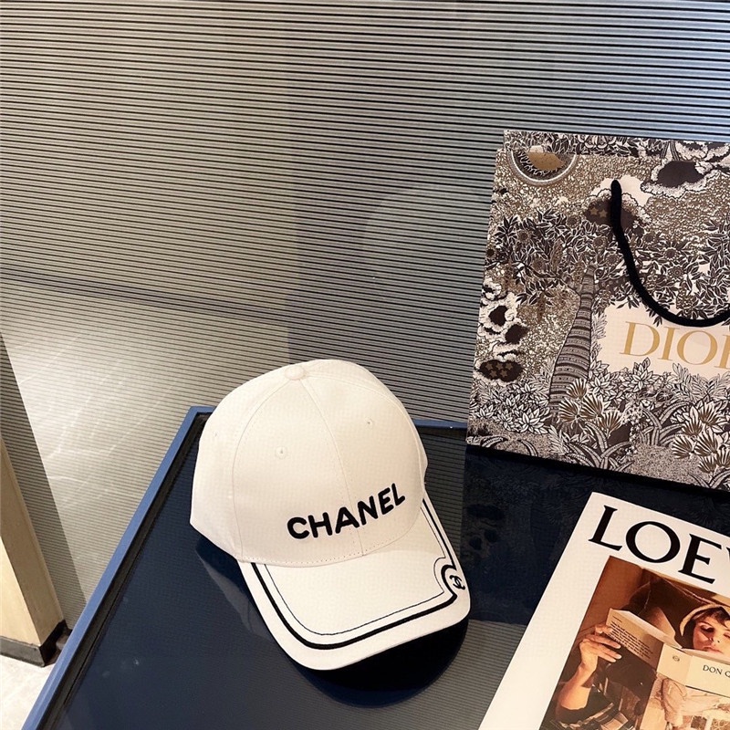 Mũ Lưỡi Trai Thể Thao Chống Nắng Họa Tiết Chanel Cá Tính Cho Nam Và Nữ