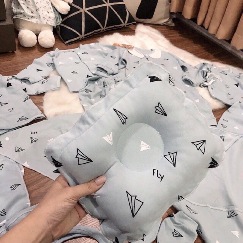 Set đồ sơ sinh quà tặng cho bé 22 chi tiết coton có hộp sang chảnh