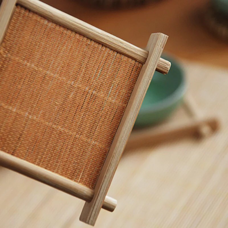 Lót chén trà bằng tre đan, mẫu lót trà thân thiện môi trường