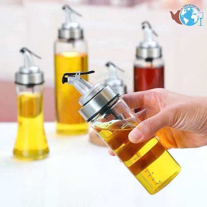 Chai thủy tinh chia vạch kèm miệng rót tiện lợi 300ml