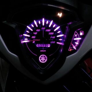 Led đá số đổi màu