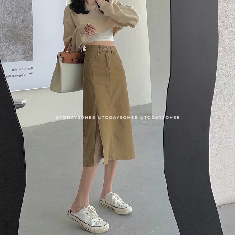 Chân váy jeans nâu rêu xẻ tà