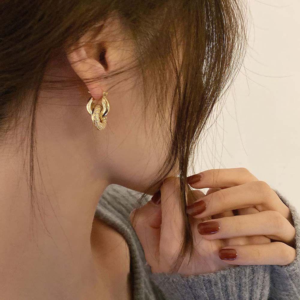 Khuyên Tai Vòng Hình Học Chữ Love Bằng Kim Loại Đơn Giản Thời Trang Dành Cho Nữ MXMUSTY