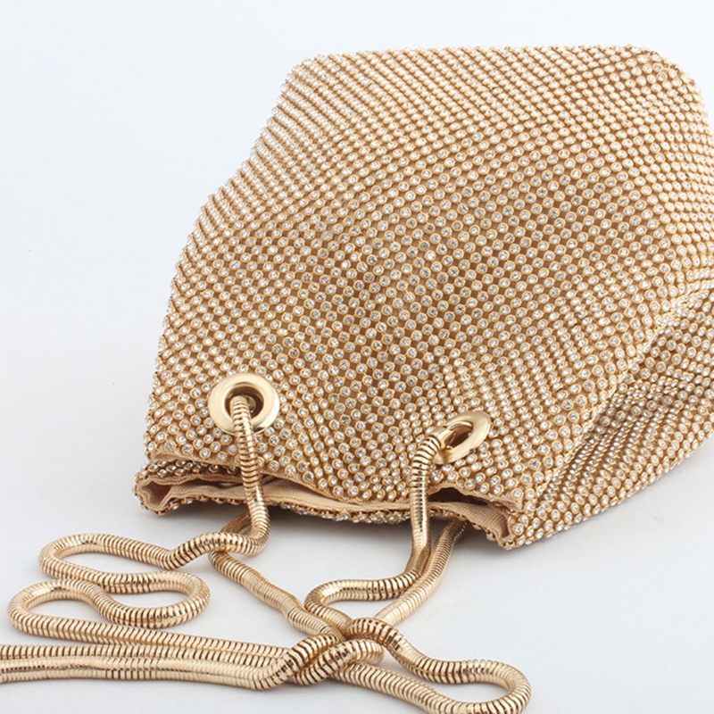 Ví Cầm Tay Đính Đá Thời Trang Dành Cho Nữ