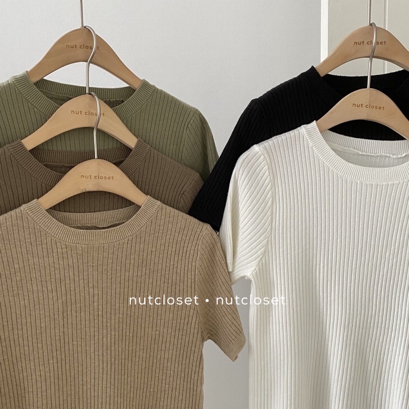 Áo len tăm dọc cộc tay | BigBuy360 - bigbuy360.vn