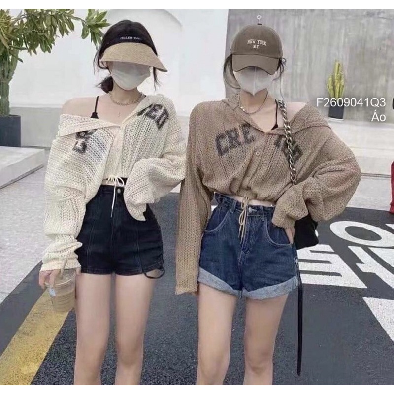 Áo len lưới lỗ croptop in chữ có nón dài tay TT2609
