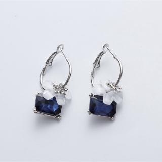 Jewelry Earrings for Unique Shaping