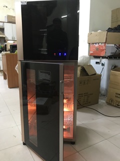 Máy sấy bát Diệt Khuẩn Braun KS138