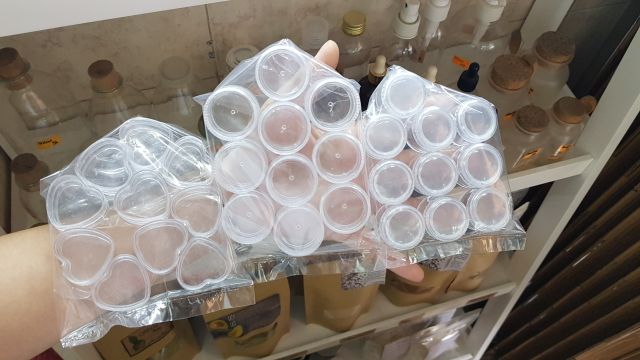 SET 10 HŨ NHỰA TIM