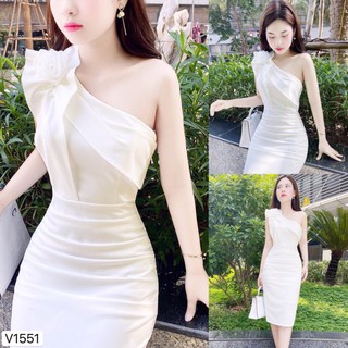 Đầm Váy trắng body hở vai V1551