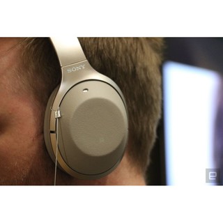 Tai nghe chụp tai Sony WH-1000XM2