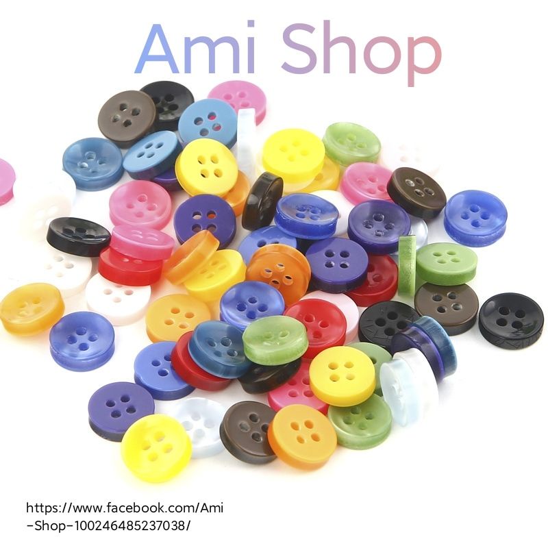 Nút áo nhiều màu