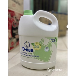 Nước giặt Dnee 3000ml