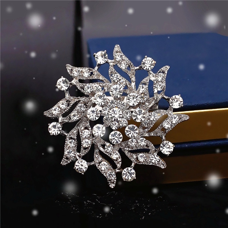 Cài Áo Hình Bông Tuyết Đính Đá Phong Cách Retro ghim bấm giấy súng bắn ghim go