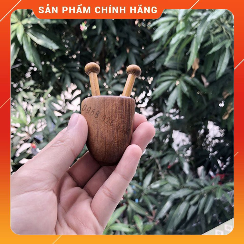 Dụng cụ massageFREESHIPDụng cụ massage mặt cầm tay bằng gỗ cao cấp
