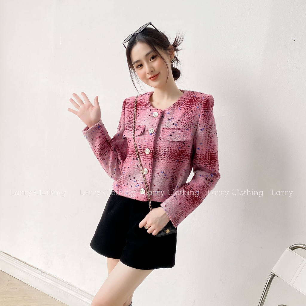 Áo dạ tweed nữ thiết kế tay dài cúc trắng kẻ chấm hồng phong cách sang chảnh thời trang trang thiết Larry Clothing