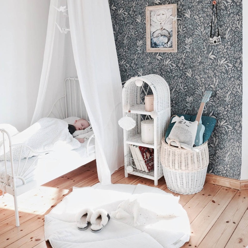 Thảm Bò Chất Liệu Cotton Hình Chiếc Lá Dùng Để Trang Trí Phòng Bé