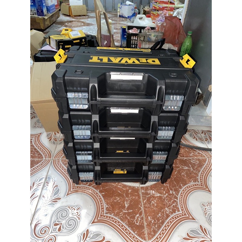 Thùng Đựng Máy Khoan dewalt chính hãng 1 máy 2 pin 1 sạc