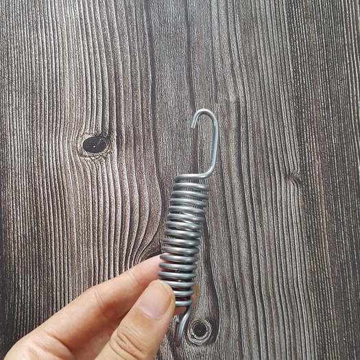 Lò xo Kẽm nguyên chất dài 11 cm, dày 2mm