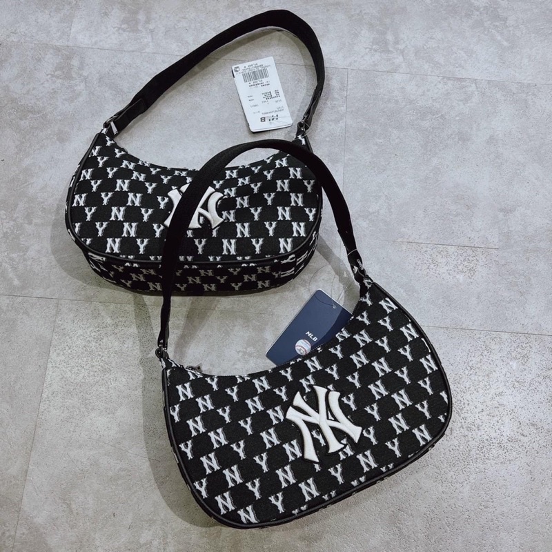 Túi xách tay, kẹp nách Nữ MLB NY chất liệu Polyeste, full tem tag
