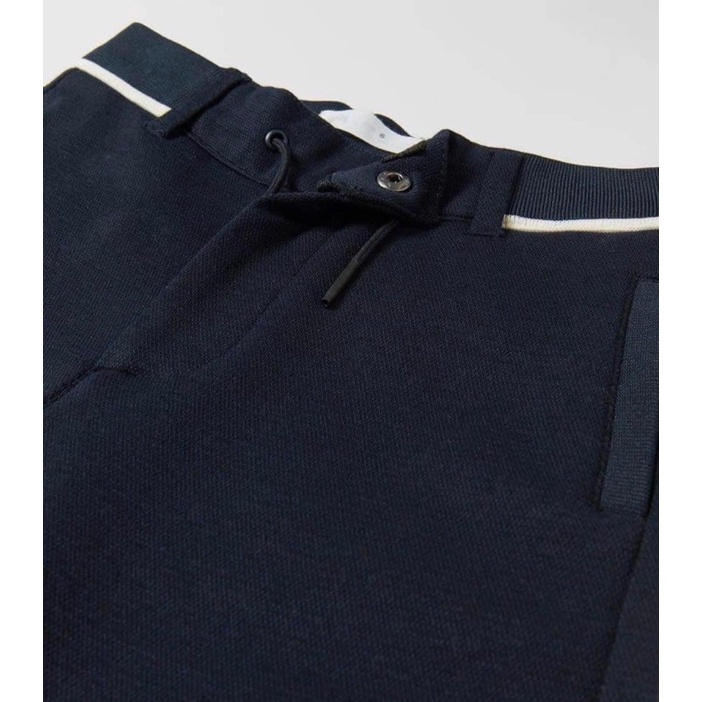 Quần kaki bé trai