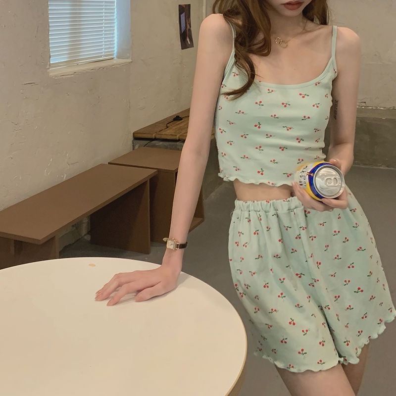 Bộ Đồ Ngủ Hai Dây Xinh Xắn Dành Cho Nữ