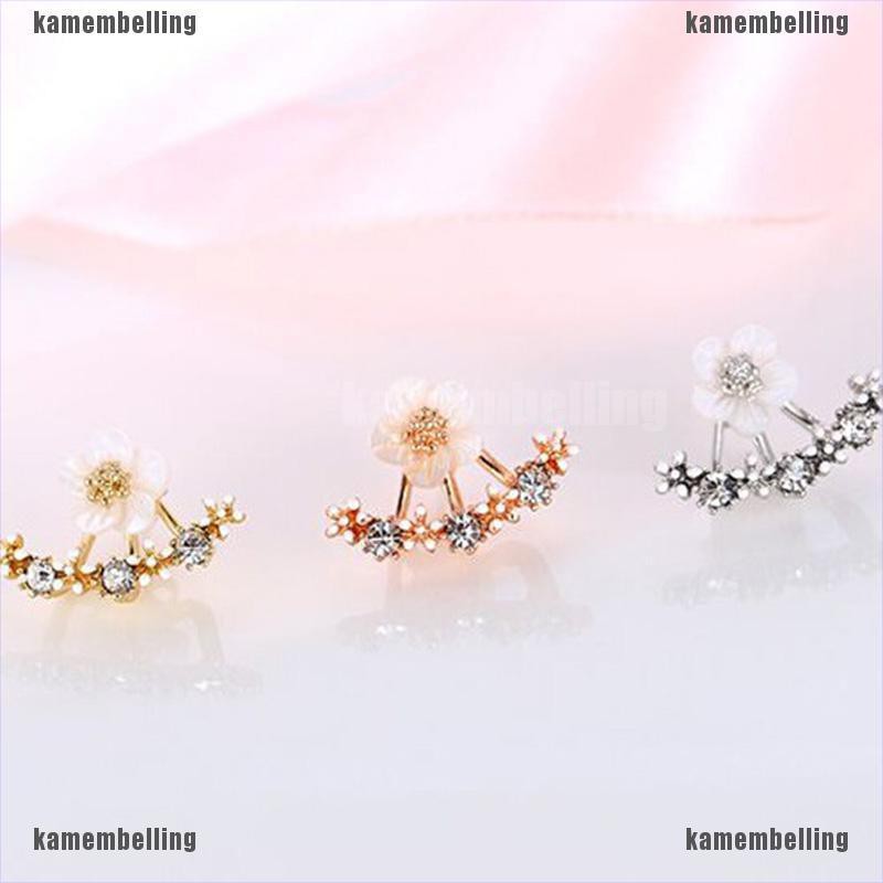 Bông Tai Hình Hoa Cúc Đính Pha Lê Dễ Thương Dành Cho Nữ