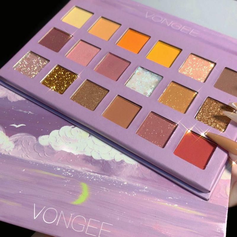 Bảng phấn mắt trẻ trung đáng yêu 18 ô mix nhũ lì | BigBuy360 - bigbuy360.vn