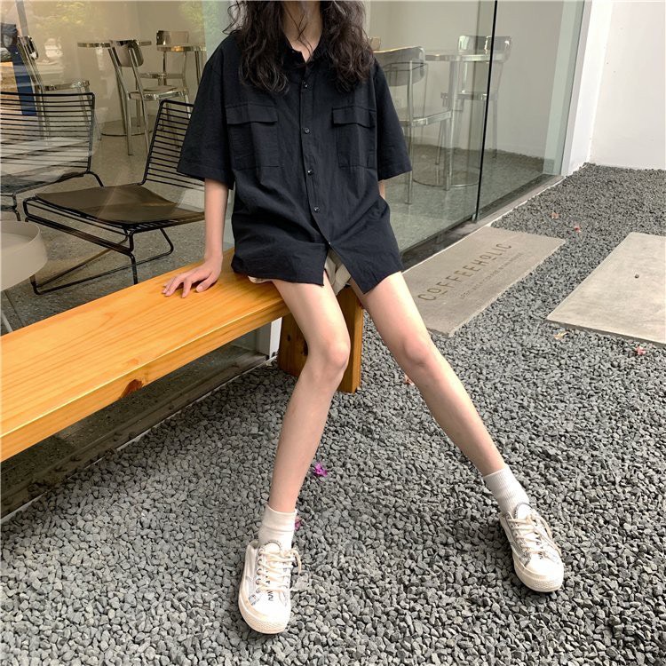 Áo Sơ Mi Form Rông tay ngắn kiểu Hàn màu đen trắng cam be vàng phối túi ngực siêu xinh. MET SHOP