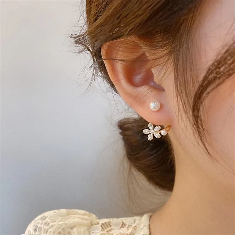 Khuyên tai chuôi bạc hình hoa đính ngọc trai sang trọng thời thượng cho nữ