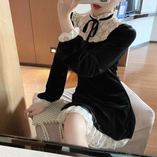 Váy nhung ren trắng tiểu thư