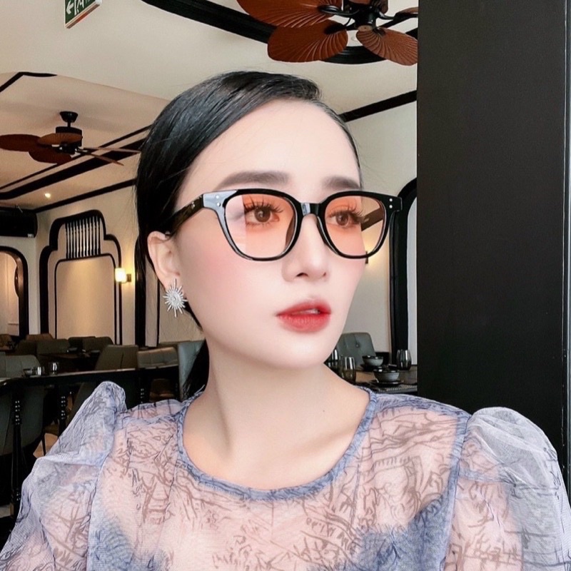 Kính râm thời trang GENTLE MONSTER DADIO màu đen và nâu,thiết kế Hàn Quốc cá tính,trẻ trung cho cả nam và nữ.Chống UV400