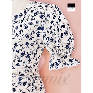 Đầm hoa nhí midi xẻ tà
