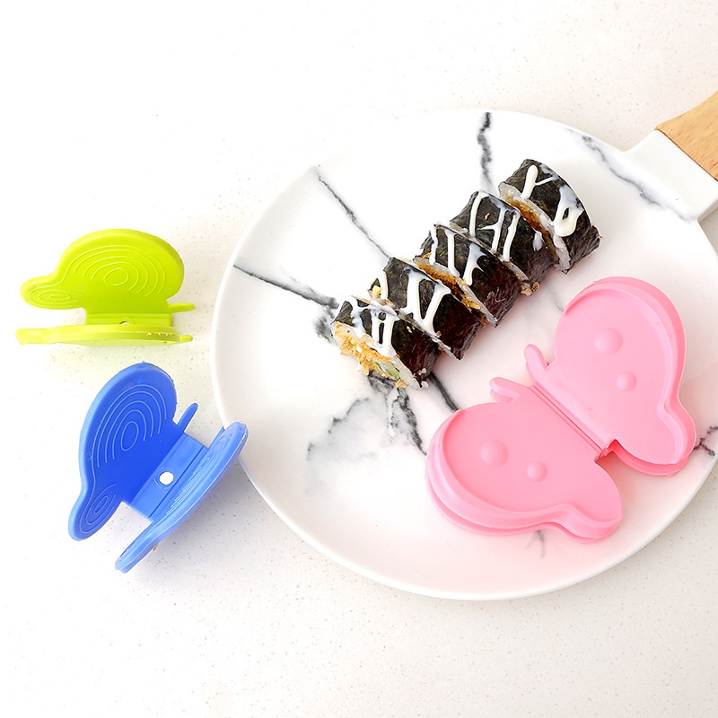 Găng Tay Silicone Nhấc Nồi Chống Bỏng Hình Bướm Tiện Dụng