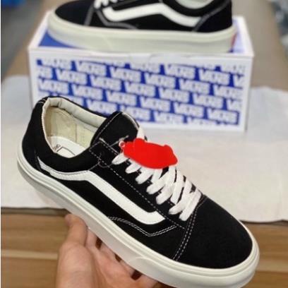👟giaynambac👟chào quý kháchGiày Vans Đen trắng , Giày Vans Vault Da lộn Hàng chuẩn 1:1 dễ phối đồ full hộp
