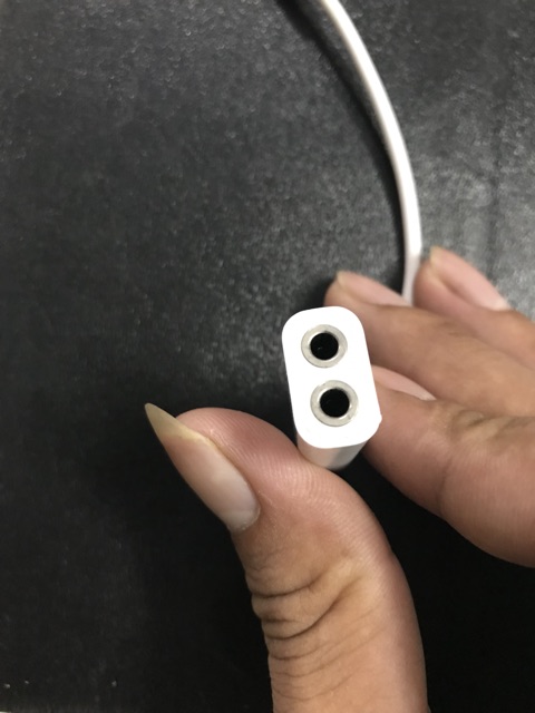 Rắc Rắc chia tai nghe chân 3.5.dài 20cm