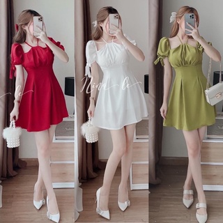 Đầm xoè đỏ cổ yếm tay phồng