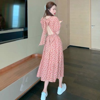 Đầm Hở Lưng Buộc Nơ Hoạ Tiết Dáng Dài