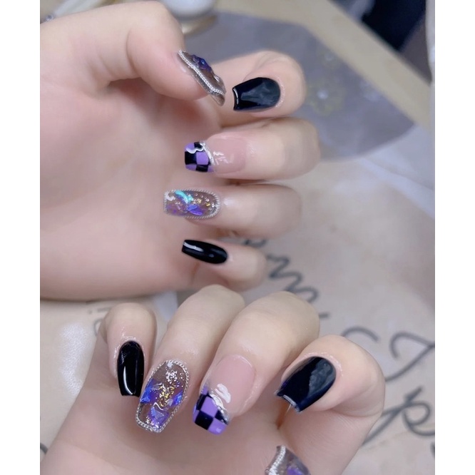 Nail box giá sinh viên
