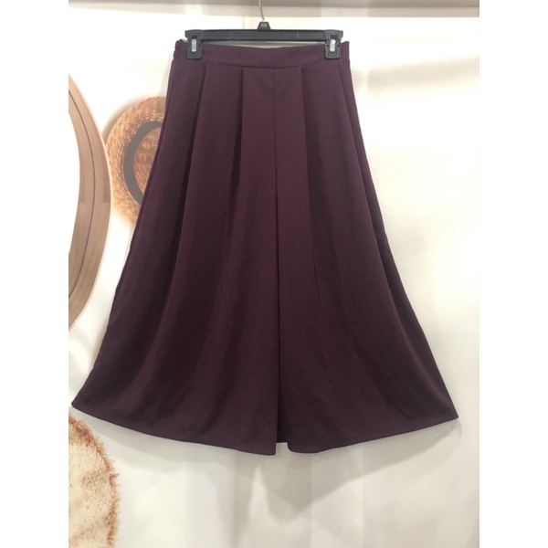 Quần xếp li dang lưng̉