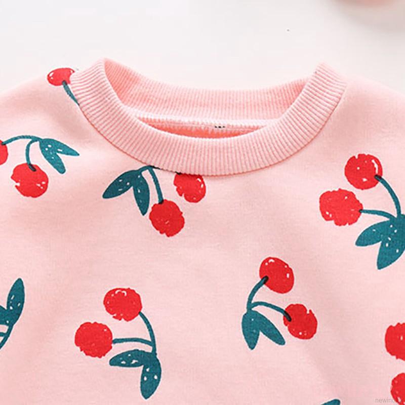 Áo liền quần tay dài in hình quả cherry và băng đô quấn đầu cho bé gái sơ sinh