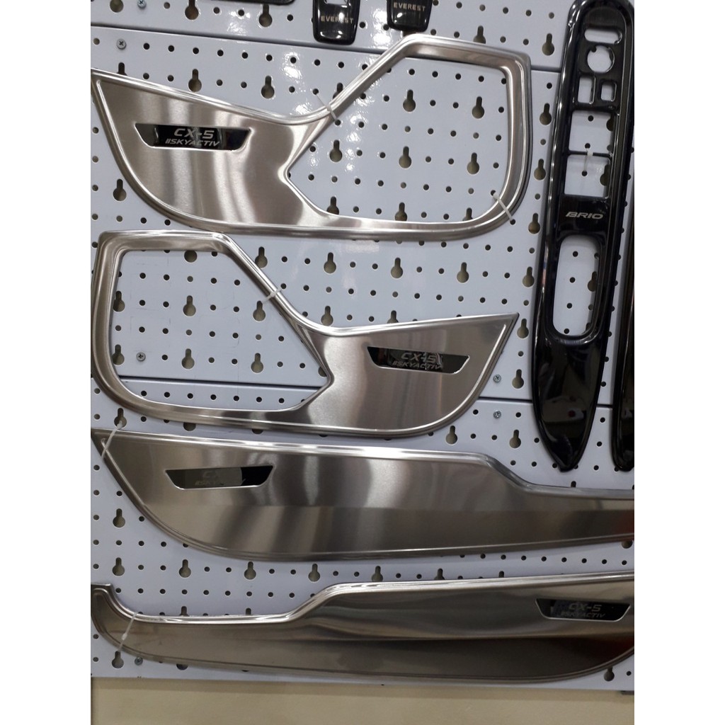 Bộ ốp cánh cửa inox xe Mazda Cx5 dùng chung các form 2019-2021
