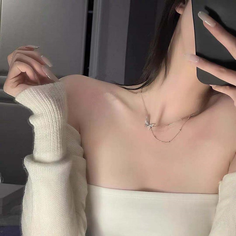 Vòng chocker bướm dễ thương