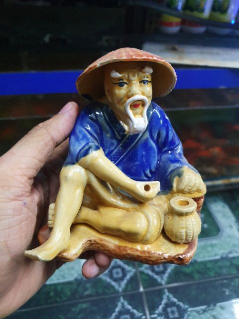 ÔNG CÂU CÁ TRANG TRÍ HỒ CÁ NON BỘ DÀI 9CM CAO 13CM