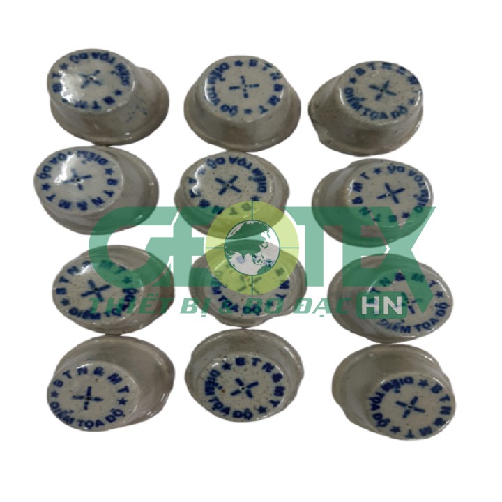 Mốc sứ trắc địa