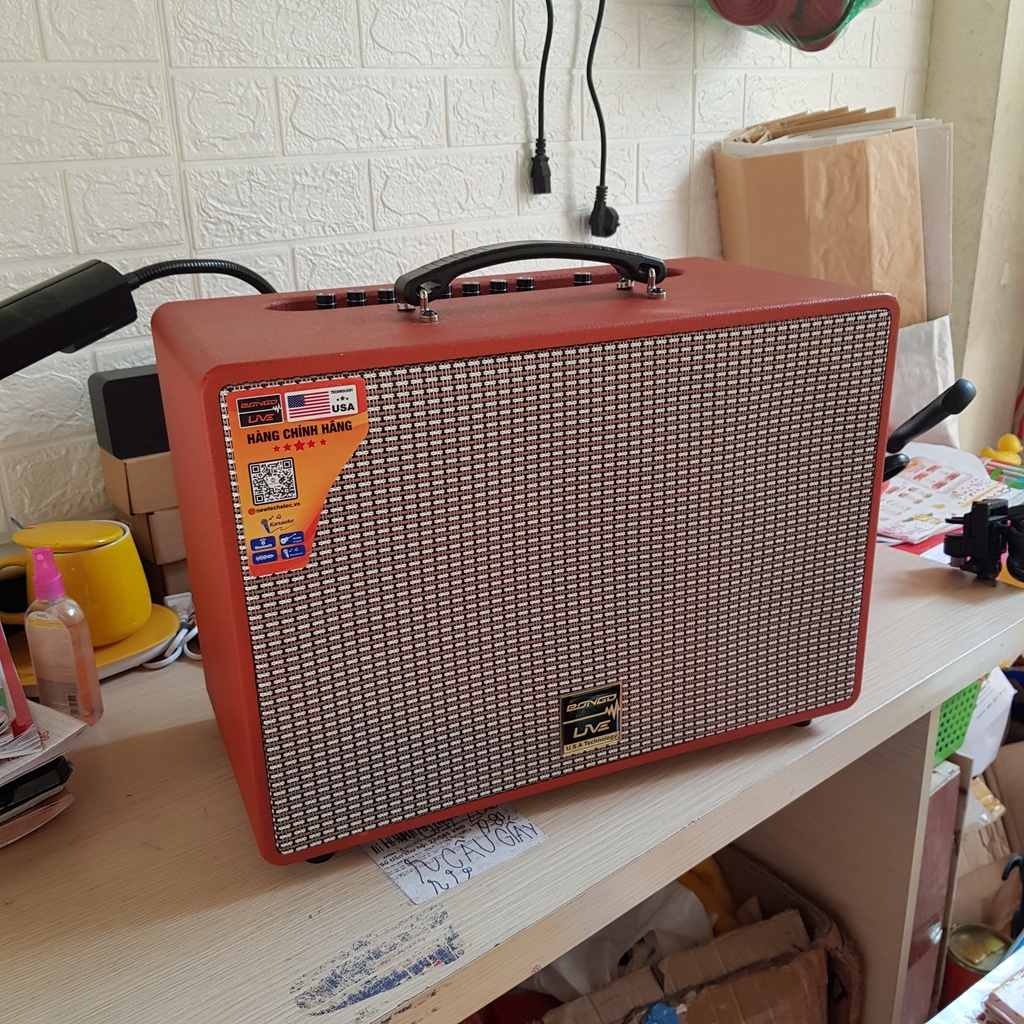 Loa bluetooth karaoke T17, công suất 300W, tặng kèm 2 mic