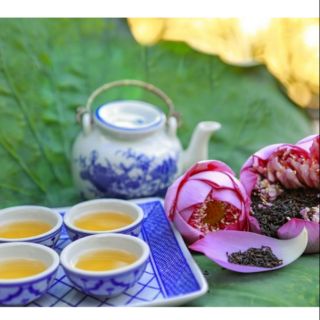 Trà hoa Sen hộp sắt 100g